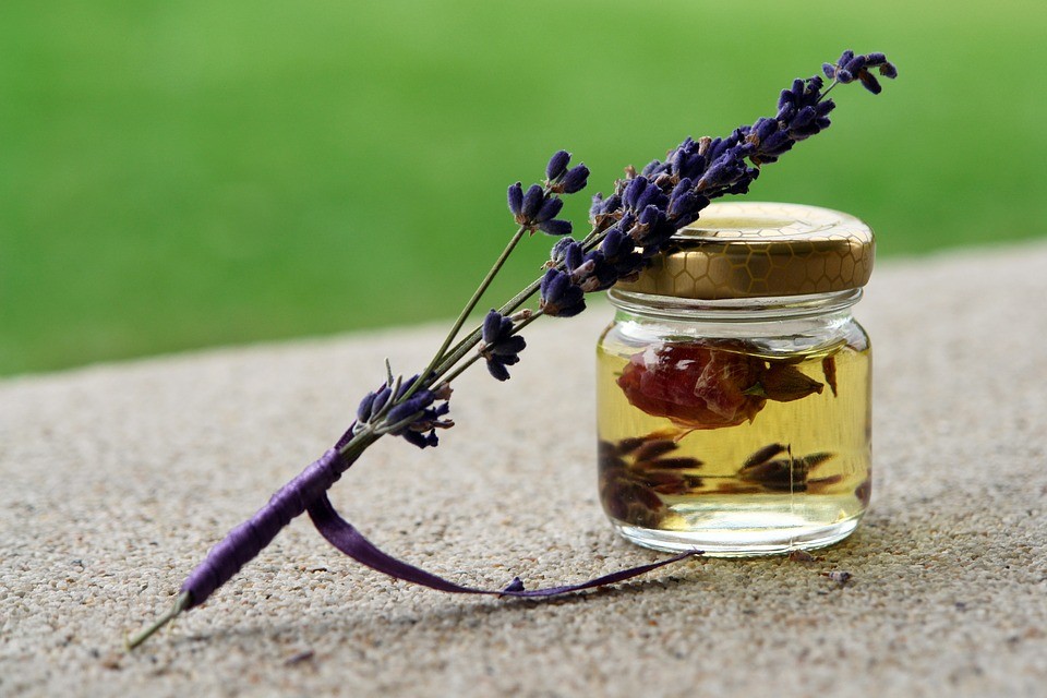 Essential Oil Make and Take Workshop